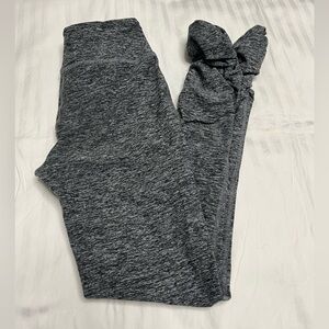 Beyond yoga heather gray rouched bottom legging S